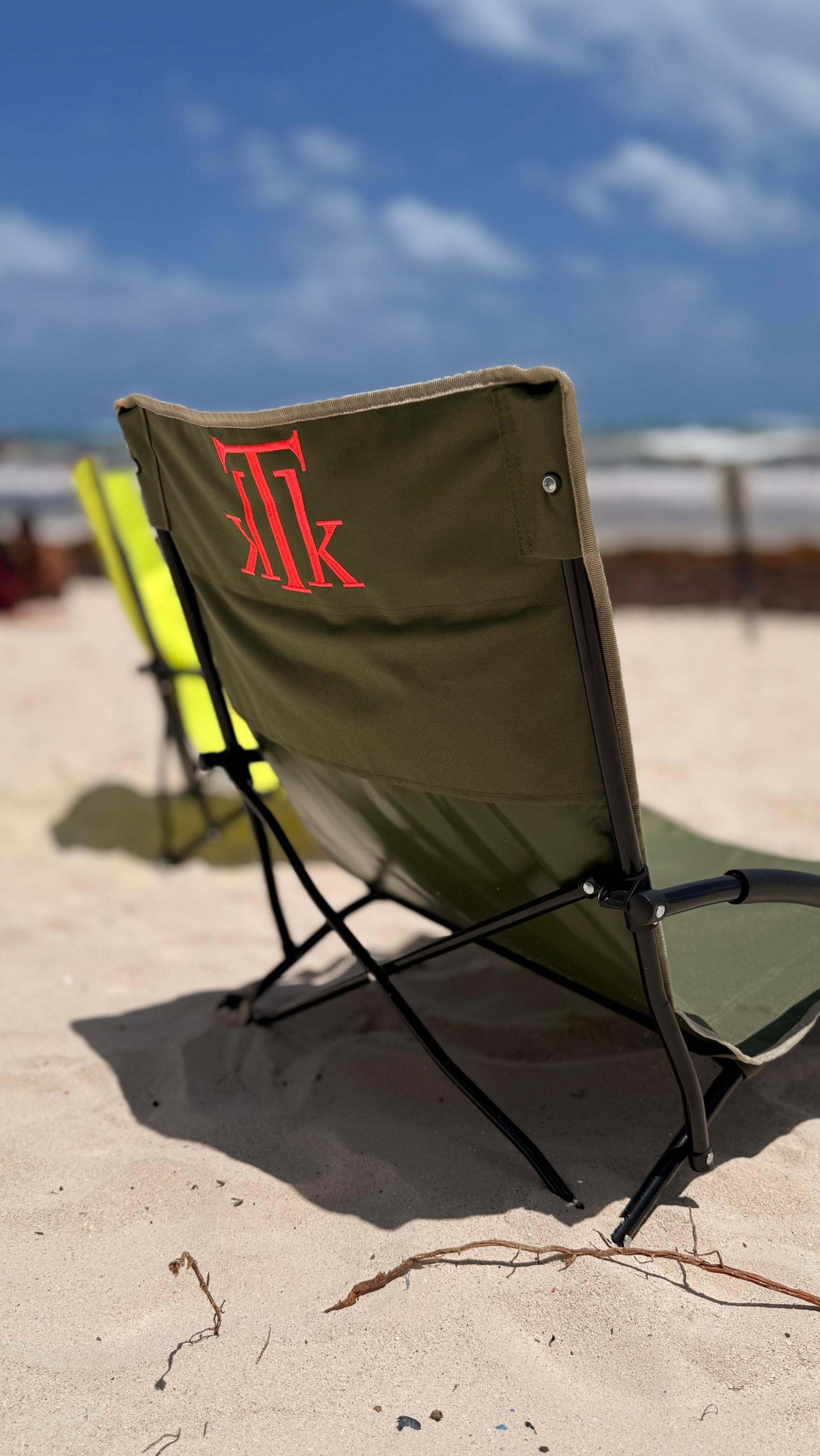 MAUI GREEN FLUOR Silla de playa y camping plegable en bolsa portátil