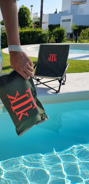 Cadeira de camping dobrável premium na cor verde para pesca e caça | KTK Kontiki